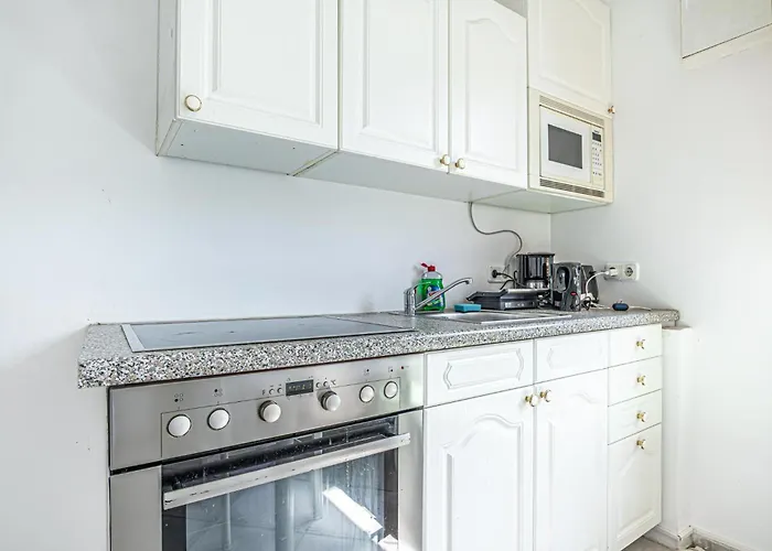 Apartment Budget Friendly Private With Garden *