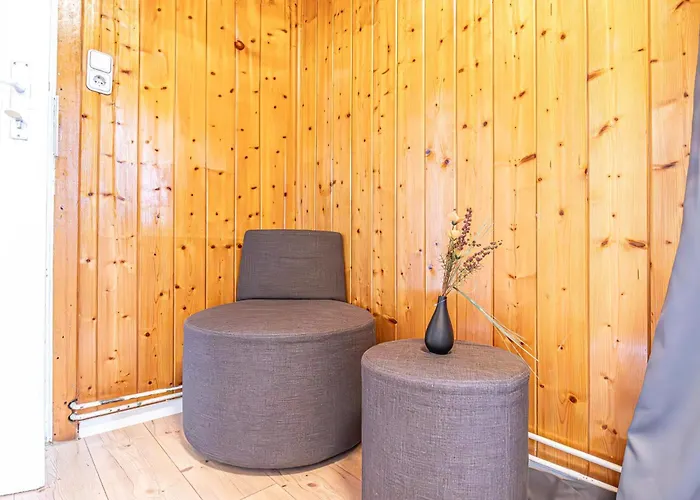 Budget Friendly Private With Garden