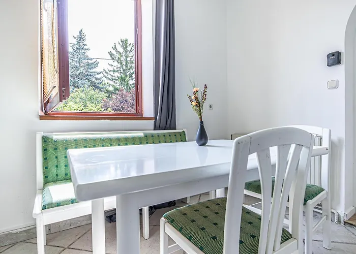 Budget Friendly Private With Garden Vienna