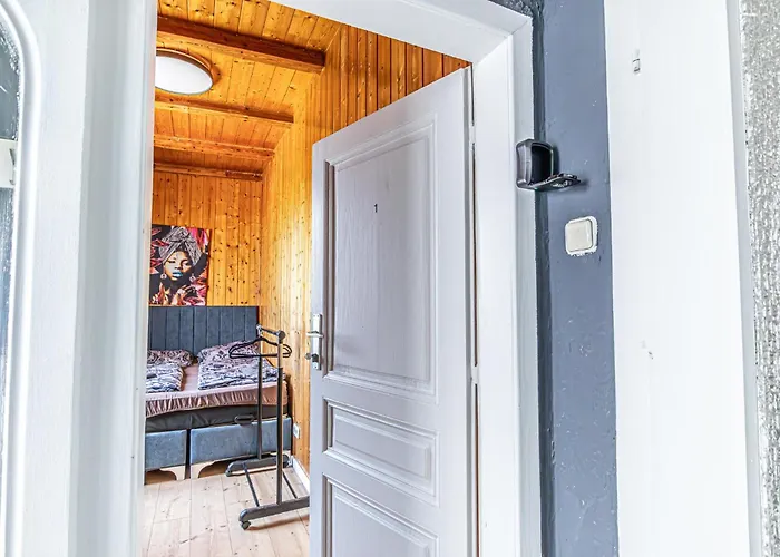 Apartment Budget Friendly Private With Garden Vienna