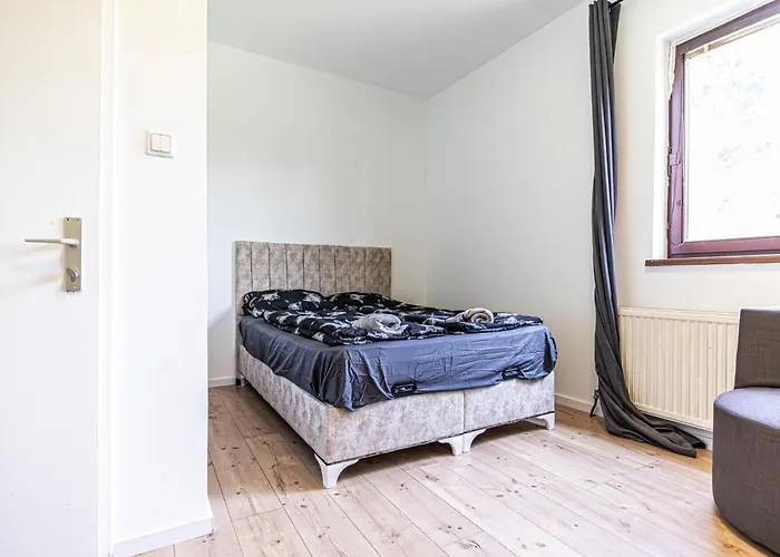 Apartment Budget Friendly Private With Garden Vienna
