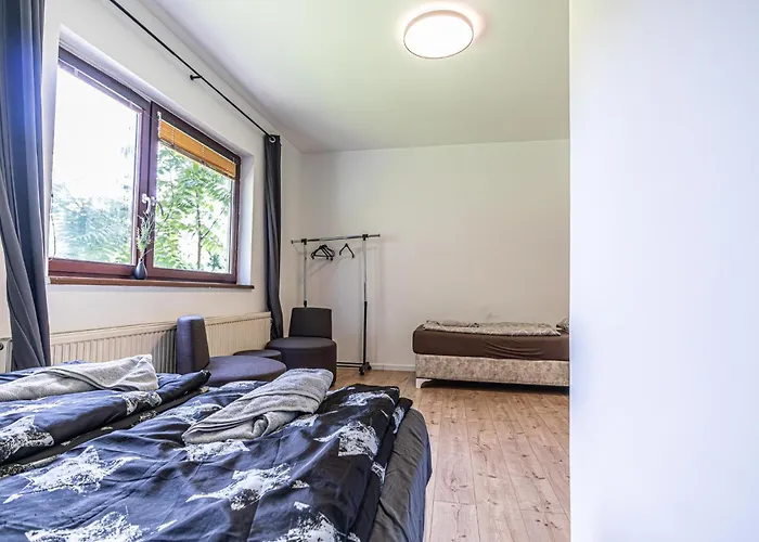 Apartment Budget Friendly Private With Garden *