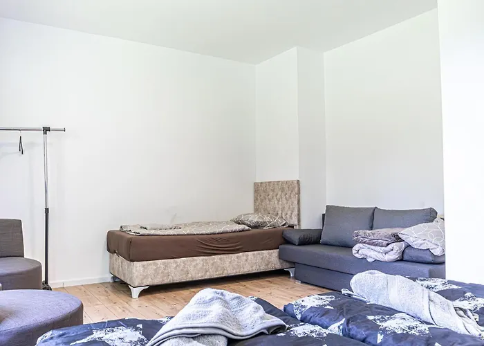 Apartment Budget Friendly Private With Garden *